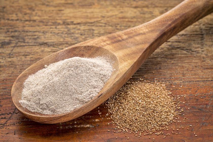 bigstock-teff-grain-and-flour-i-a-wood-83115713-840x560